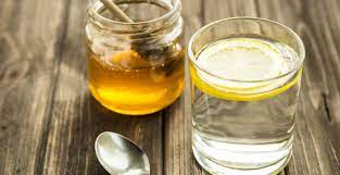 hot lemon water improves digestion | LoveLocal | lovelocal.in