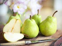 Pears guide for PCOS foods | LoveLocal | lovelocal.in